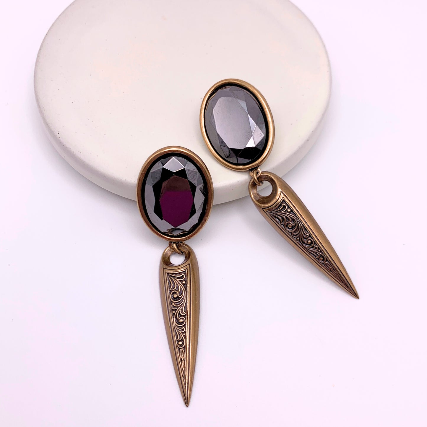 Emery Earrings — Hand-crafted Vintage Earrings by Boujoux