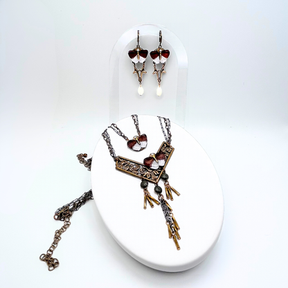 Dolly Necklace