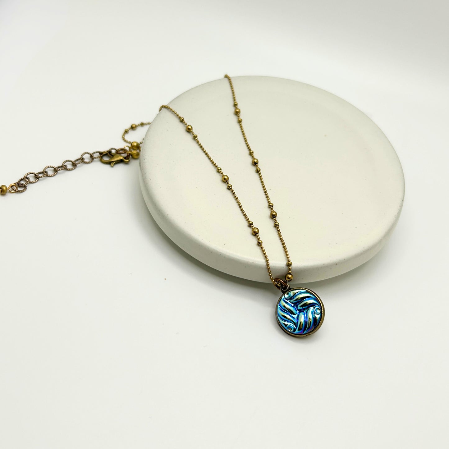 Isla Necklace | Hand-crafted Vintage Necklaces by Boujoux