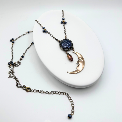 Lunette Necklace