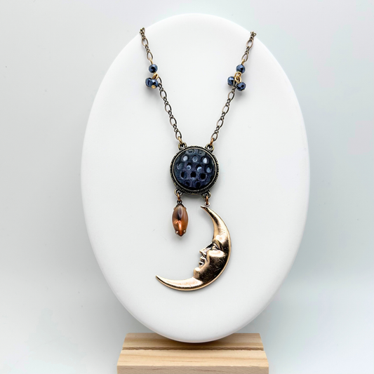 Lunette Necklace