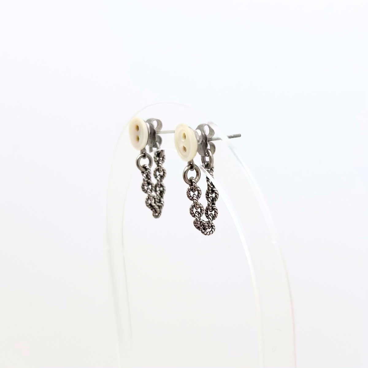 Petite Eva Earrings